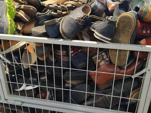 TFN Ventures Grade A used shoes and handbags warehouse photo 19